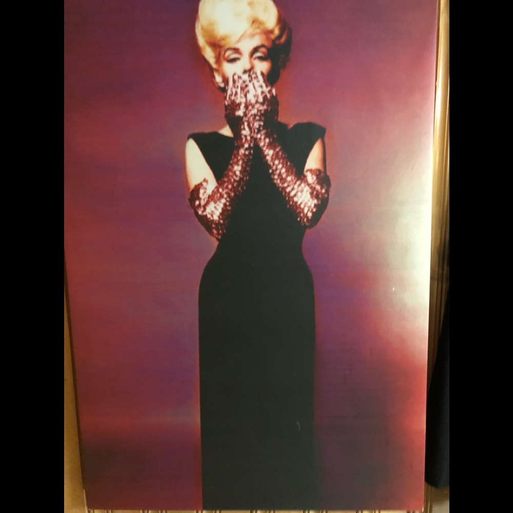 Gorgeous black 3/4 length gown - Picture 4 of 7